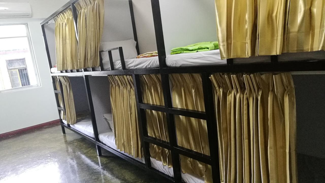 Dengba Hostel Yangon Ngoại thất bức ảnh