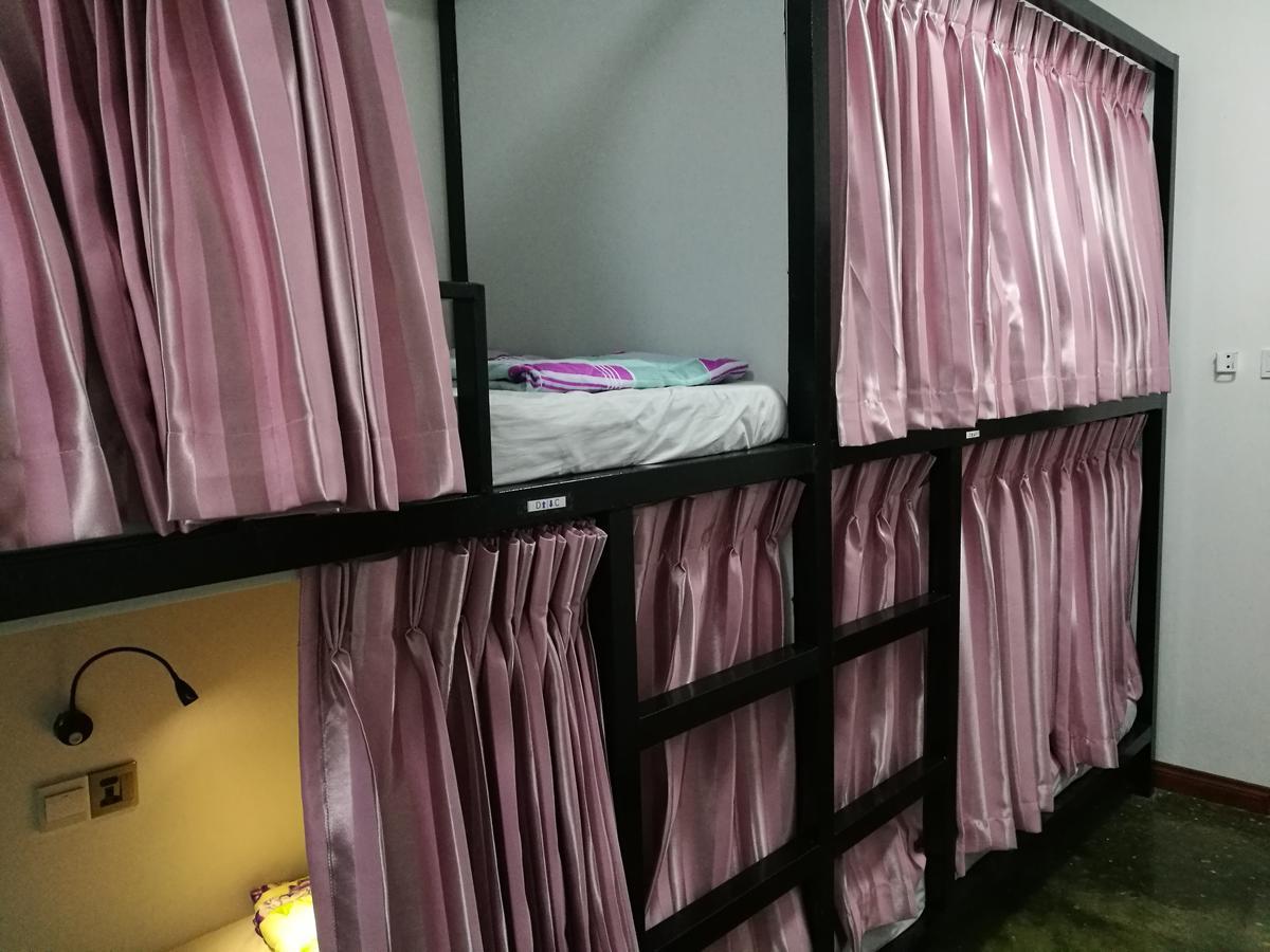 Dengba Hostel Yangon Ngoại thất bức ảnh