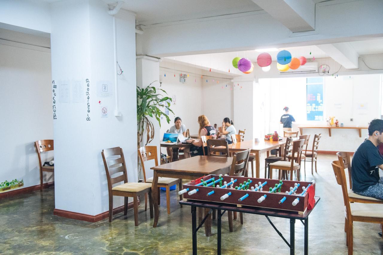 Dengba Hostel Yangon Ngoại thất bức ảnh